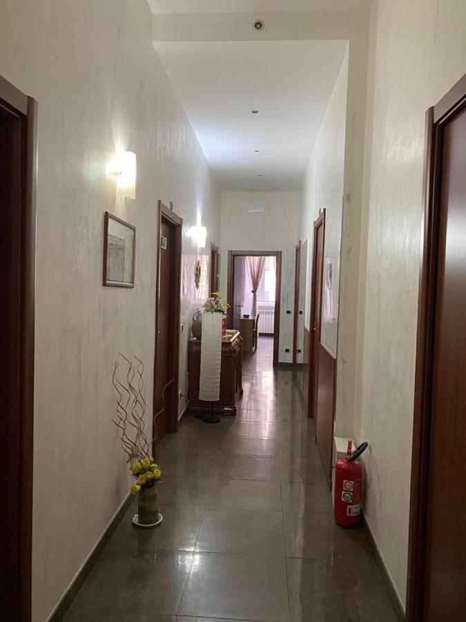 Tagliaferri Lucia Hotel Rome Exterior photo